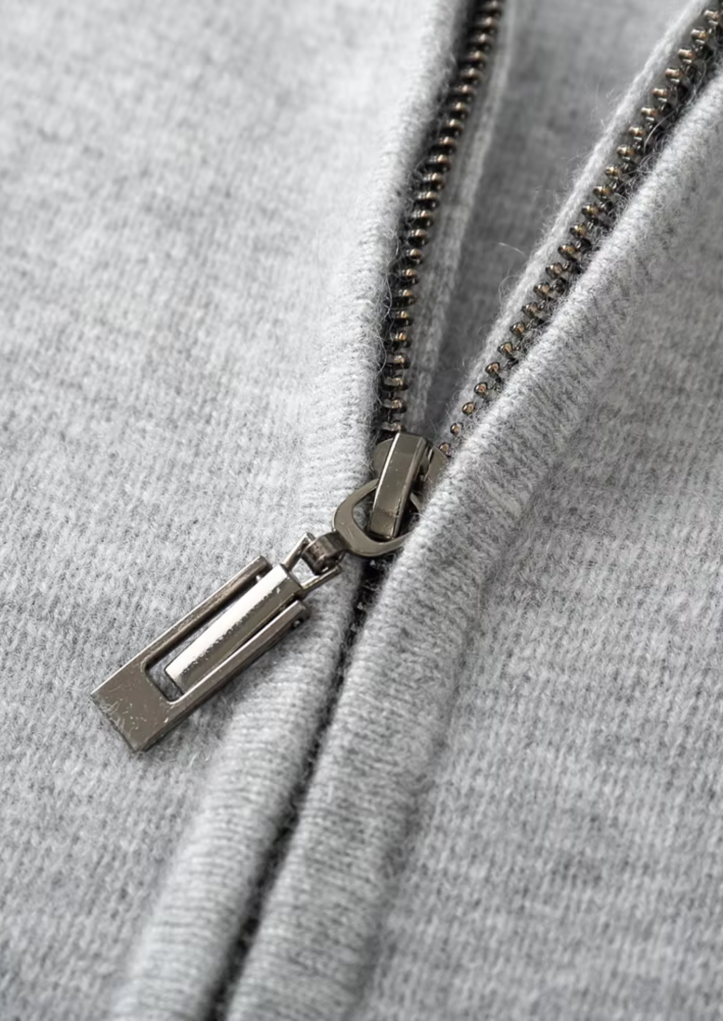 Extra-Fine Merino Wool Zipper Hoodie