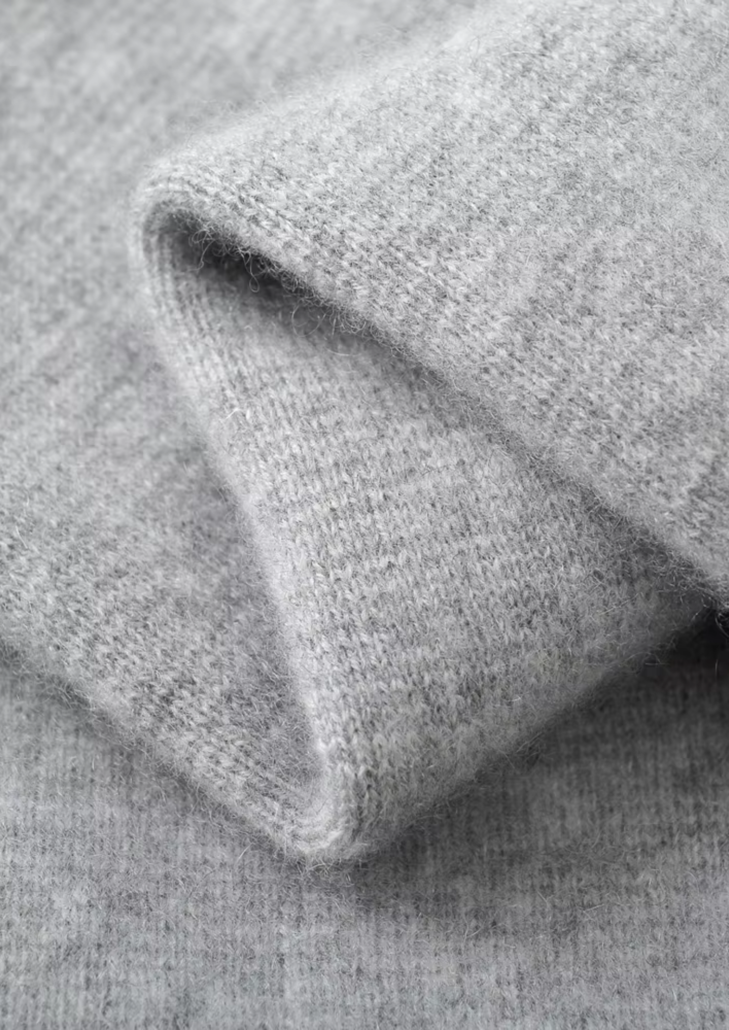 Extra-Fine Merino Wool Zipper Hoodie